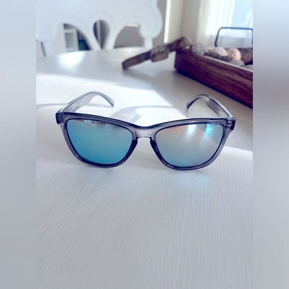 NECTAR Stylish Gray Sunglasses; POLARIZED; Chucktown edition - Picture 1 of 8